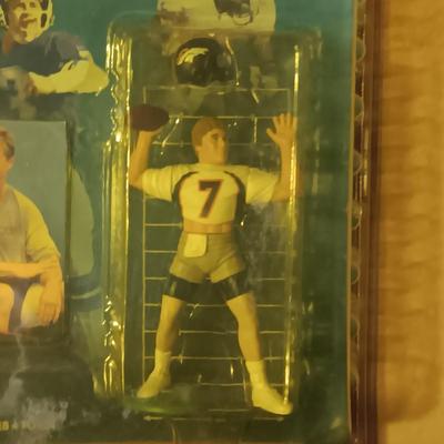 STARTING LINEUP 1998 JOHN ELWAY & TERRELL DAVIS SEALED
