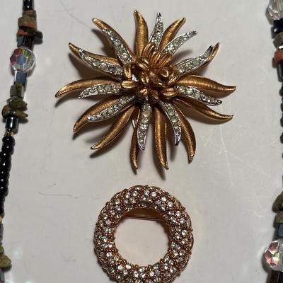 Necklaces, earrings & pins