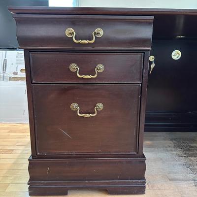 Executive Six Drawer Desk