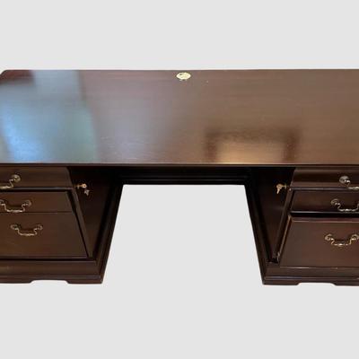 Executive Six Drawer Desk