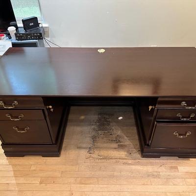 Executive Six Drawer Desk