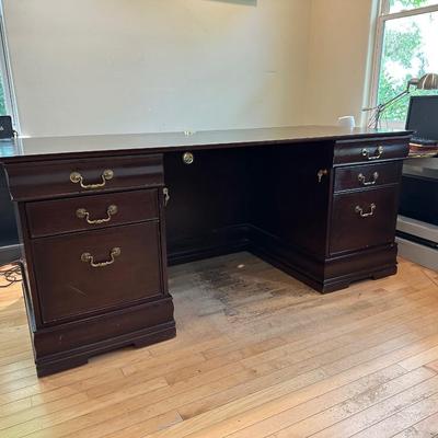 Executive Six Drawer Desk
