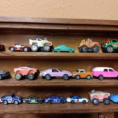 HANDMADE DISPLAY CASE FILLED WITH MAINLY METAL TOY CARS
