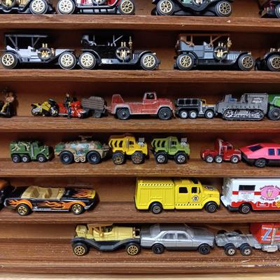 HANDMADE DISPLAY CASE FILLED WITH MAINLY METAL TOY CARS