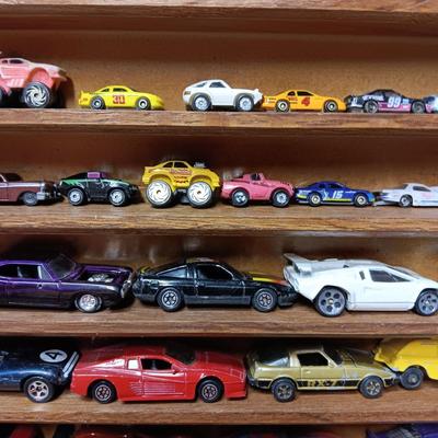 HANDMADE DISPLAY CASE FILLED WITH MAINLY METAL TOY CARS