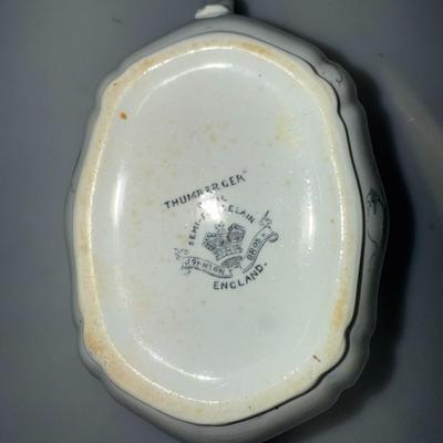 Thumberger Royal Semi-Porcelain Sugar Bowl by Jopnson Bros (England)