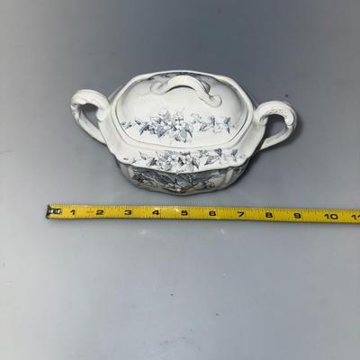 Thumberger Royal Semi-Porcelain Sugar Bowl by Jopnson Bros (England)
