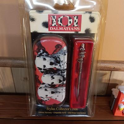 HANDMADE DISPLAY CASE FILLED WITH DISNEY'S 101 DALMATIANS TOYS PLUS A STYLUS COLLECTOR'S PEN