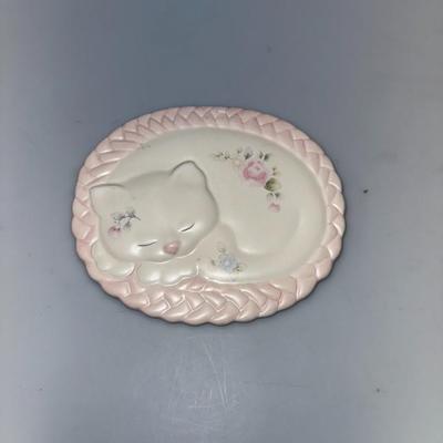 Cat On Rug Ceramic Oval Trivet, Pfaltzgraff