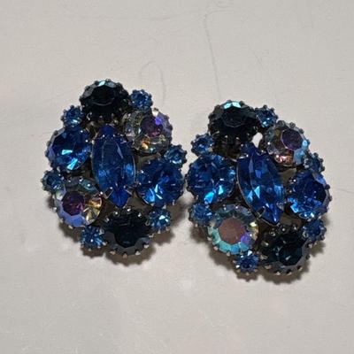 Vintage blue crystal earrings
