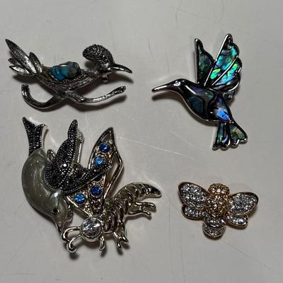 Birds & bee pins
