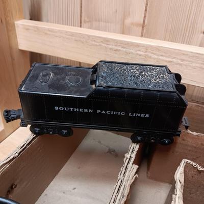 MARX STREAM LINE STEAM TYPE ELECTRIC TRAIN WITH EXTRAS