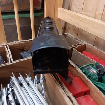 MARX STREAM LINE STEAM TYPE ELECTRIC TRAIN WITH EXTRAS