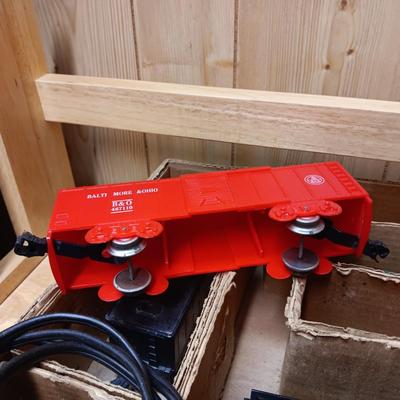 MARX STREAM LINE STEAM TYPE ELECTRIC TRAIN WITH EXTRAS
