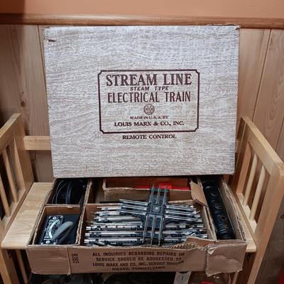 MARX STREAM LINE STEAM TYPE ELECTRIC TRAIN WITH EXTRAS