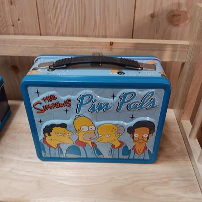1981 THE DUKES OF HAZZARD METAL LAP TRAY AND 2 METAL LUNCH BOXES