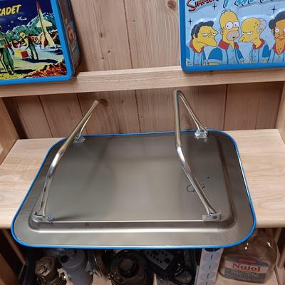 1981 THE DUKES OF HAZZARD METAL LAP TRAY AND 2 METAL LUNCH BOXES