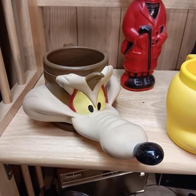 MR MAGOO AND 2 OTHER EMPTY SOAKY'S PLUS THICK PLASTIC CARTOON CHARACTER CUPS