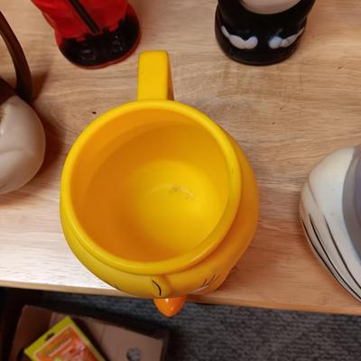 MR MAGOO AND 2 OTHER EMPTY SOAKY'S PLUS THICK PLASTIC CARTOON CHARACTER CUPS