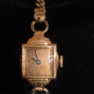 Vintage Bulova 14k gold plated watch