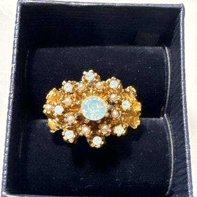 Vogue cocktail ring