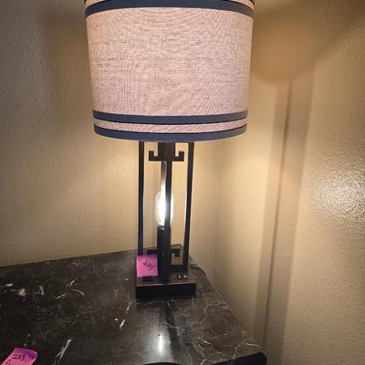 Dual light lamp
