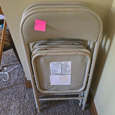 Folding chairs and table