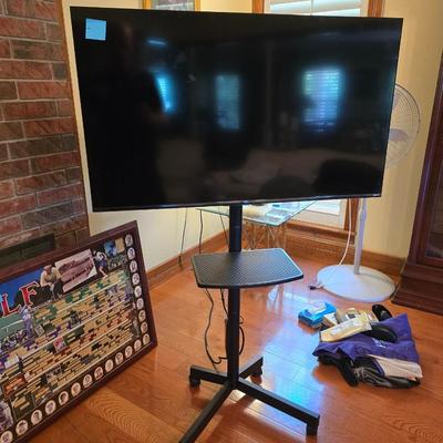 Tv with cart