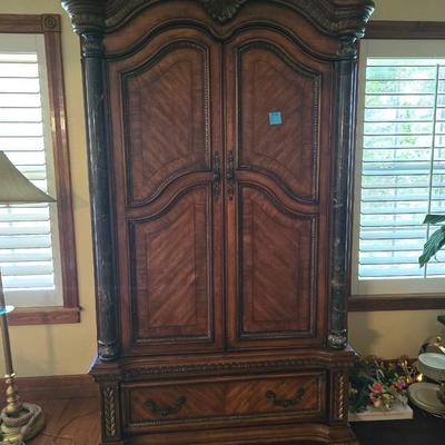 Armoire
