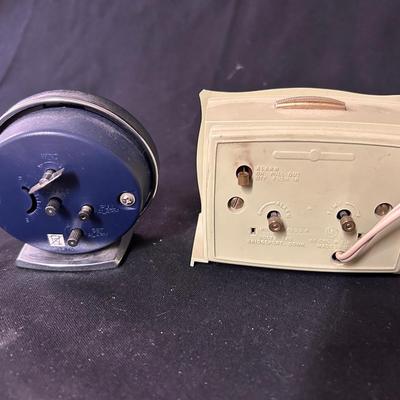 Vintage 2 alarm clocks
