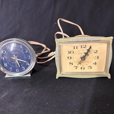 Vintage 2 alarm clocks