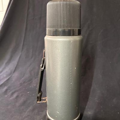 Aladdin 1 quart Thermos