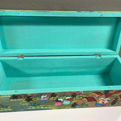 Sale Photo Thumbnail #8: Beautiful vibrant painted in Jalisco, Mexican wood box