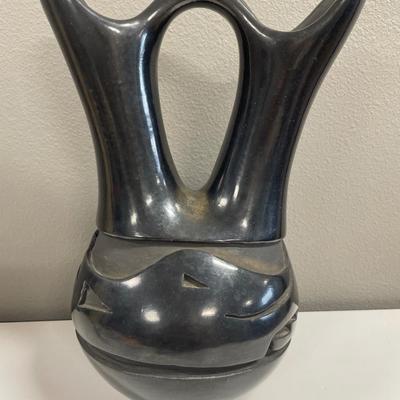 Sale Photo Thumbnail #13: Signed pottery