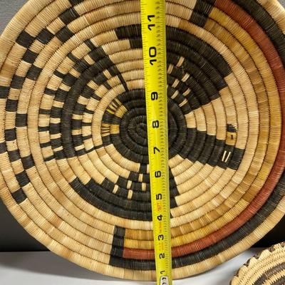 Sale Photo Thumbnail #18: Native woven baskets