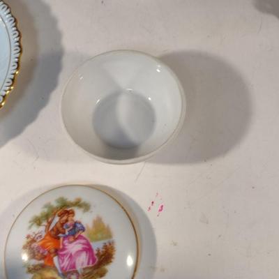 Collection of Porcelain Housewares and Home Decor