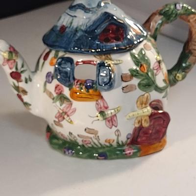 Ceramic Teapot Design Candle Holder