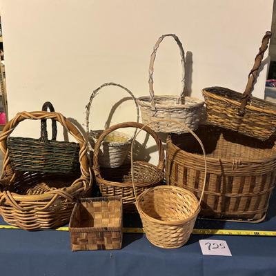 Basket Lot