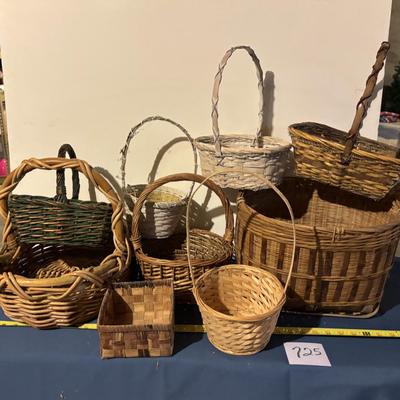 Basket Lot