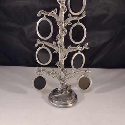 Cast Metal Picture Holder