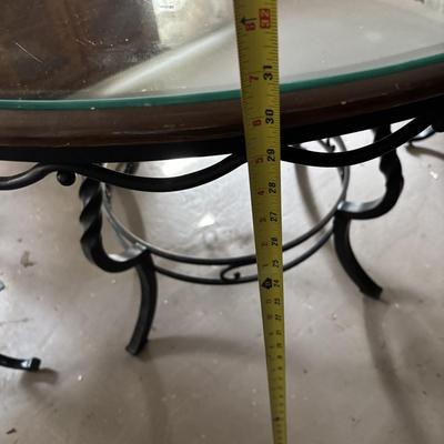 Lot 500: Dinette Set Ready to be Refurbished