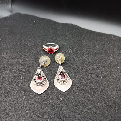 STERLING EARRINGS AND RING (SIZE 6 1/2) WITH RED STONES