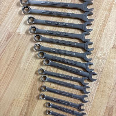 Craftsman metric wrench set