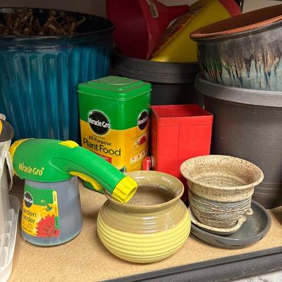 Gardening group with pots