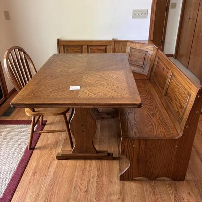 Breakfast Nock and Dinette with Chair