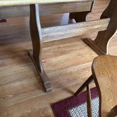 Breakfast Nock and Dinette with Chair
