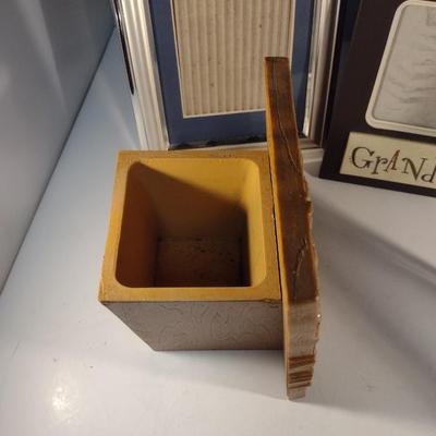 Collection of Picture Frames- Assorted Sizes