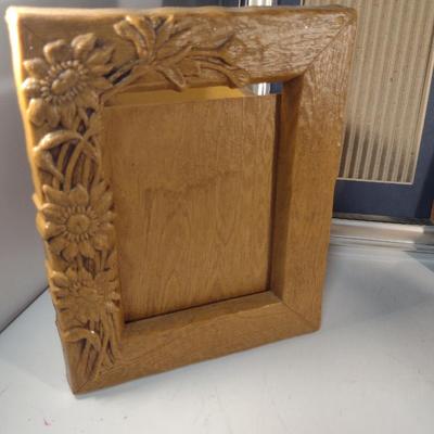 Collection of Picture Frames- Assorted Sizes