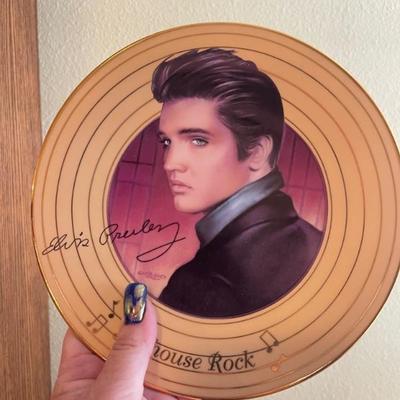 Elvis 