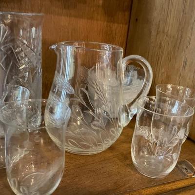 Glassware pitcher 